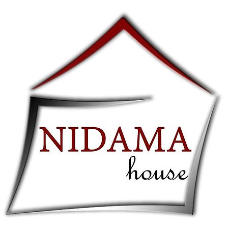 Nidama House Panzió Nápoly Kültér fotó