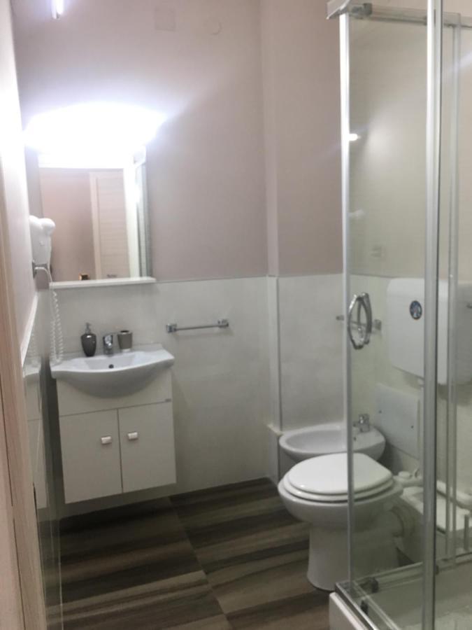 Nidama House Panzió Nápoly Kültér fotó