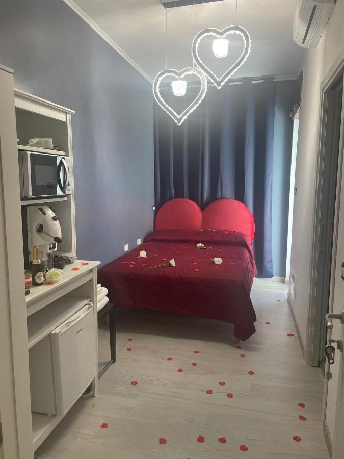 Nidama House Panzió Nápoly Kültér fotó